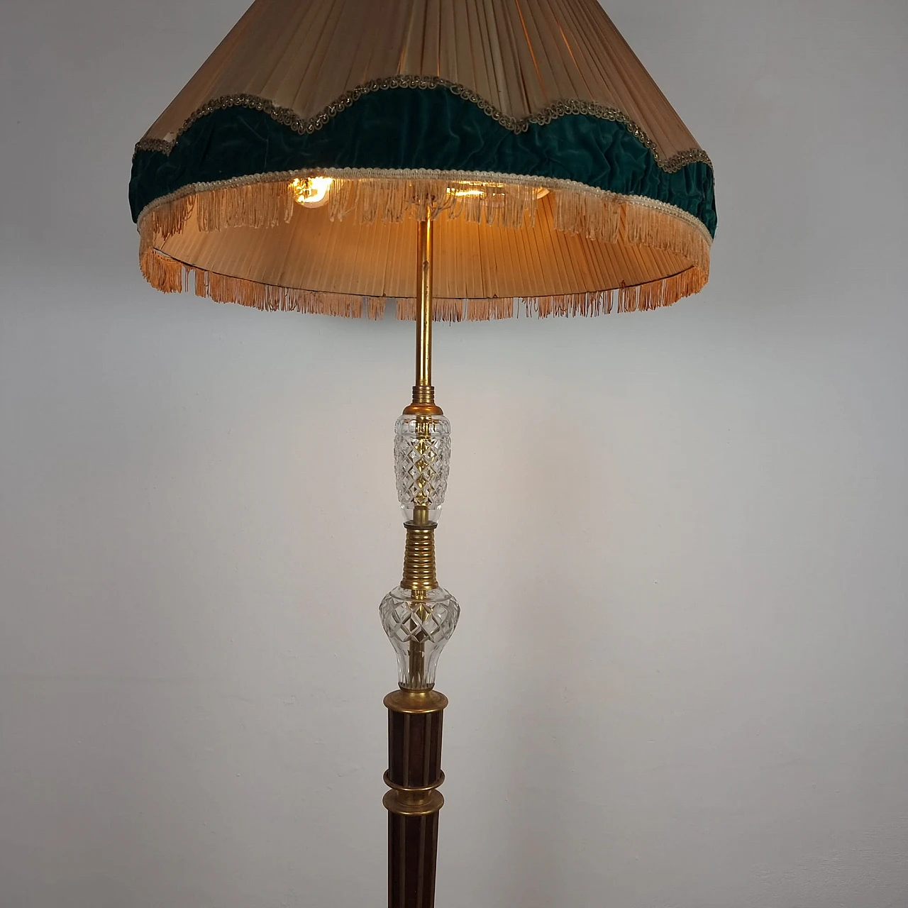 Floor lamp in brass, glass & fabric, 1940s 6