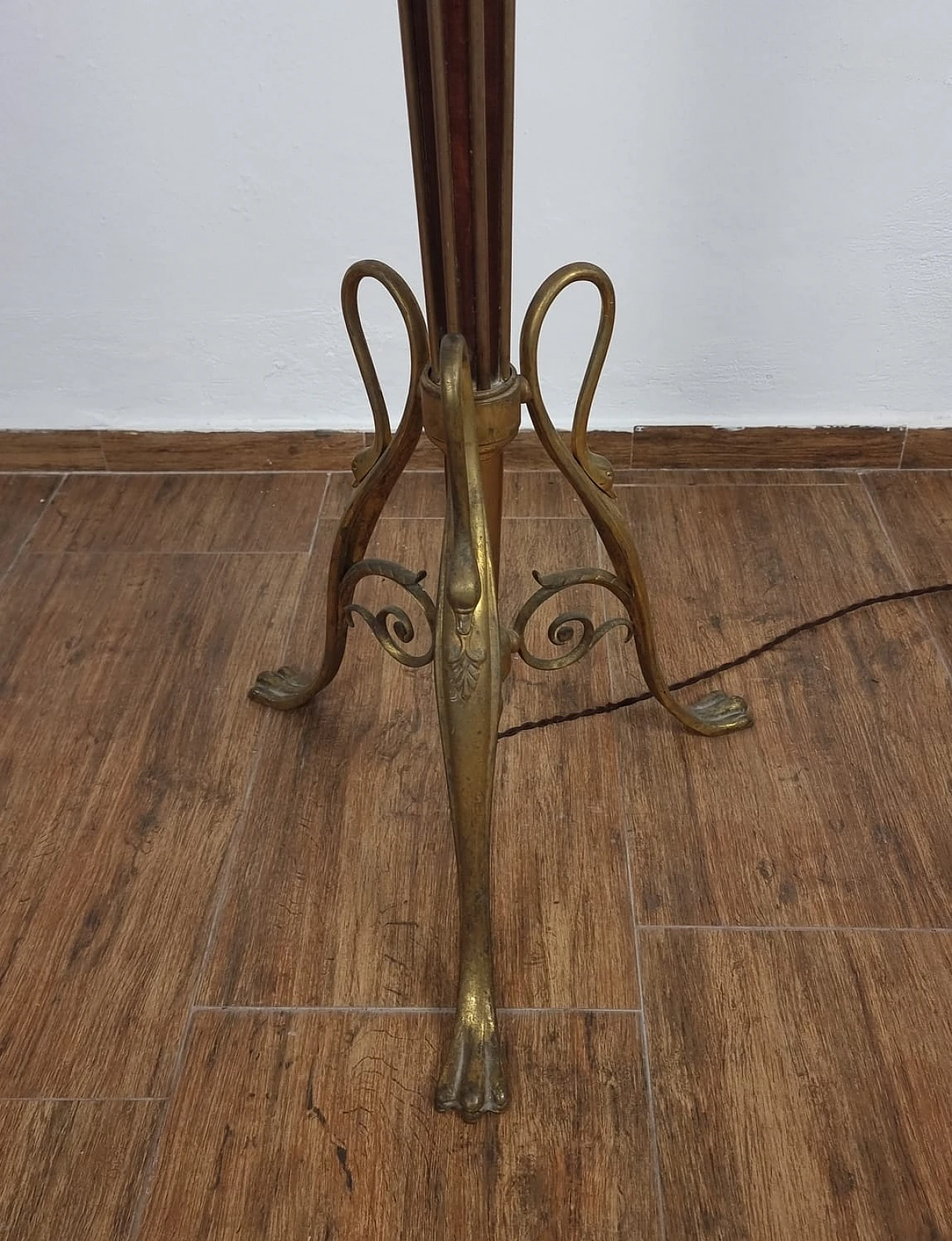 Floor lamp in brass, glass & fabric, 1940s 11