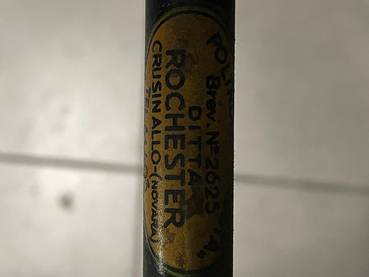 Coppia di poltrone in ferro e tessuto di Rochester, anni '50 1