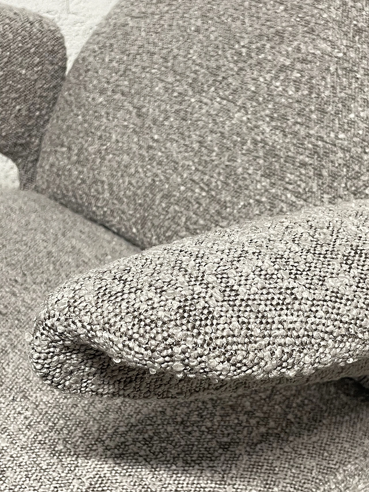 Coppia di poltrone in ferro e tessuto di Rochester, anni '50 9