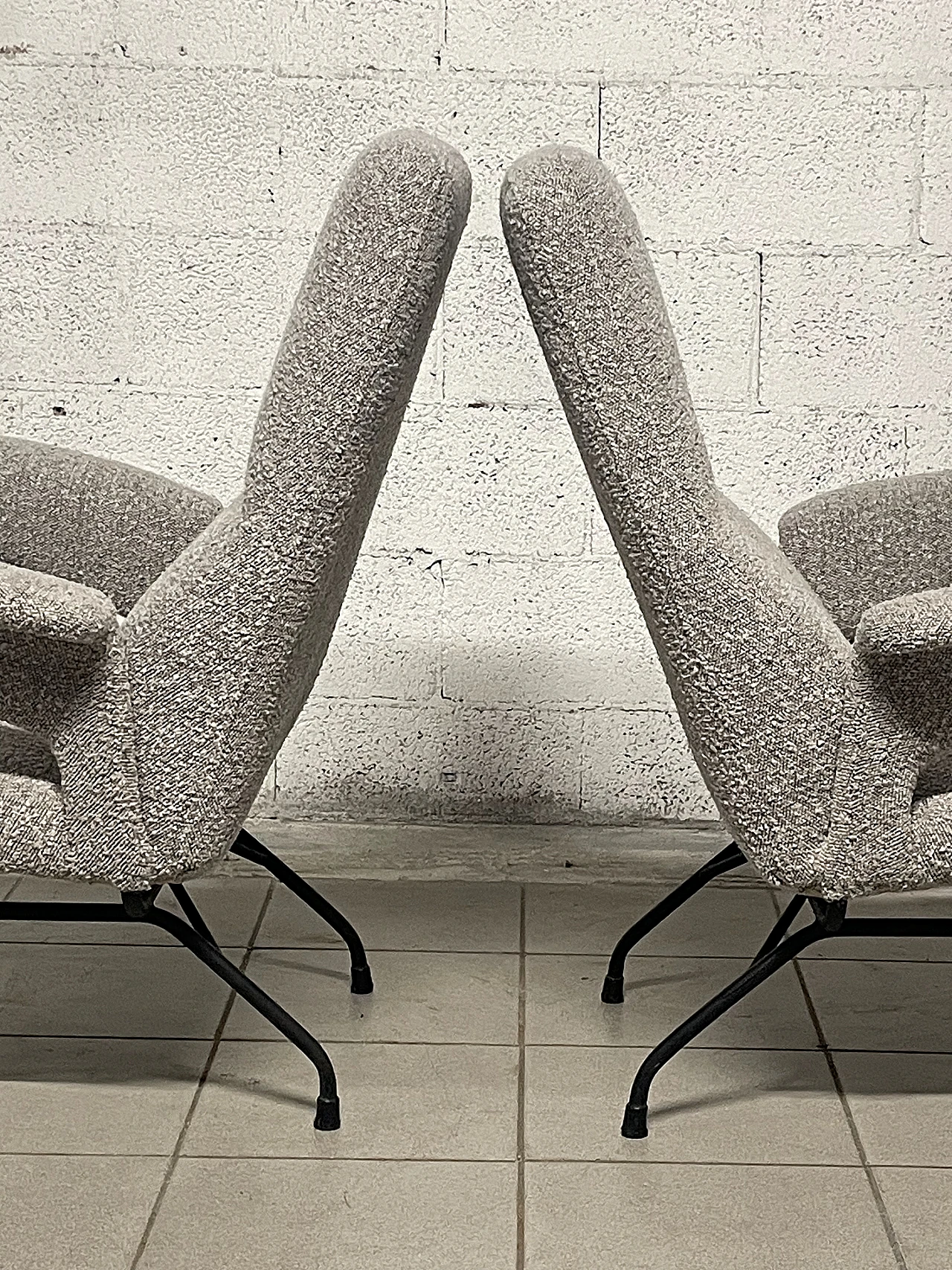 Coppia di poltrone in ferro e tessuto di Rochester, anni '50 17