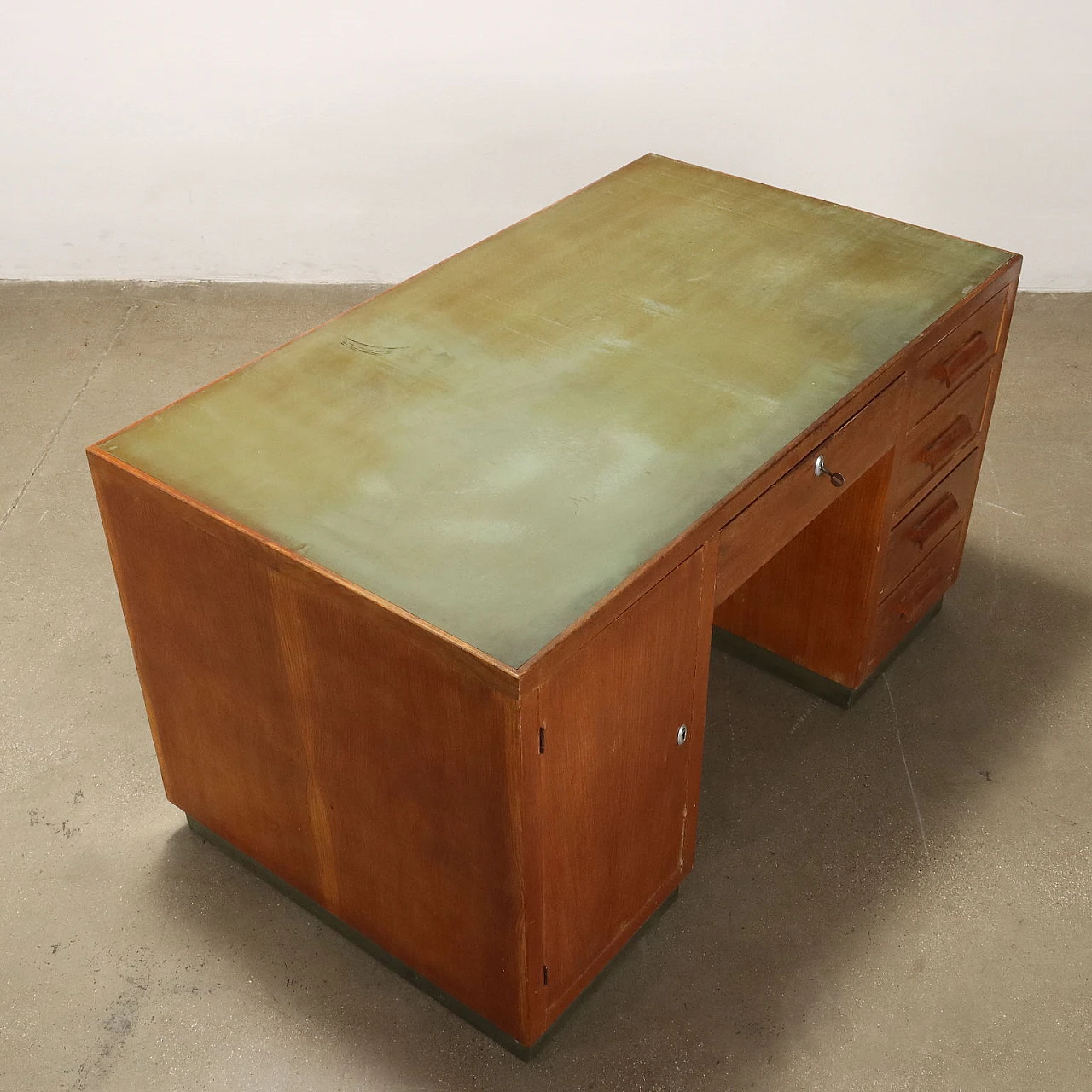 Oak veneer desk with and linoleum top, 1940s 8