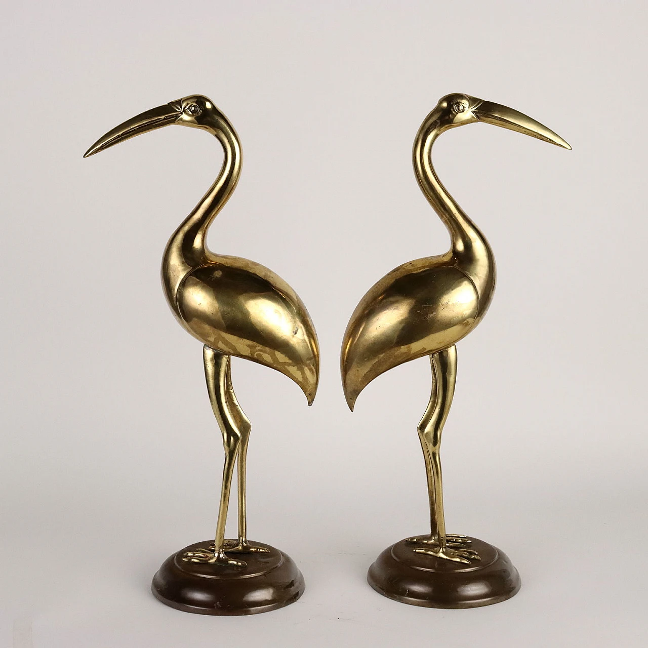 Pair of gilt bronze flamingos with circular base, 1960s 7