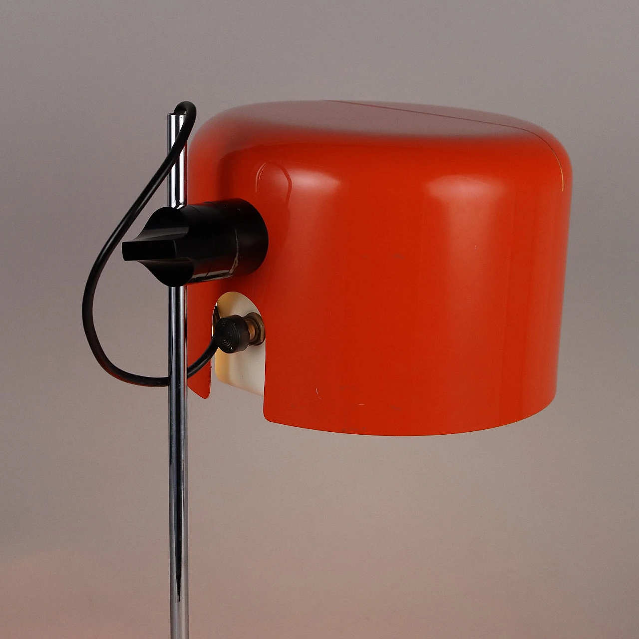 Red table lamp Coupé by Joe Colombo for Oluce, 1960s 5