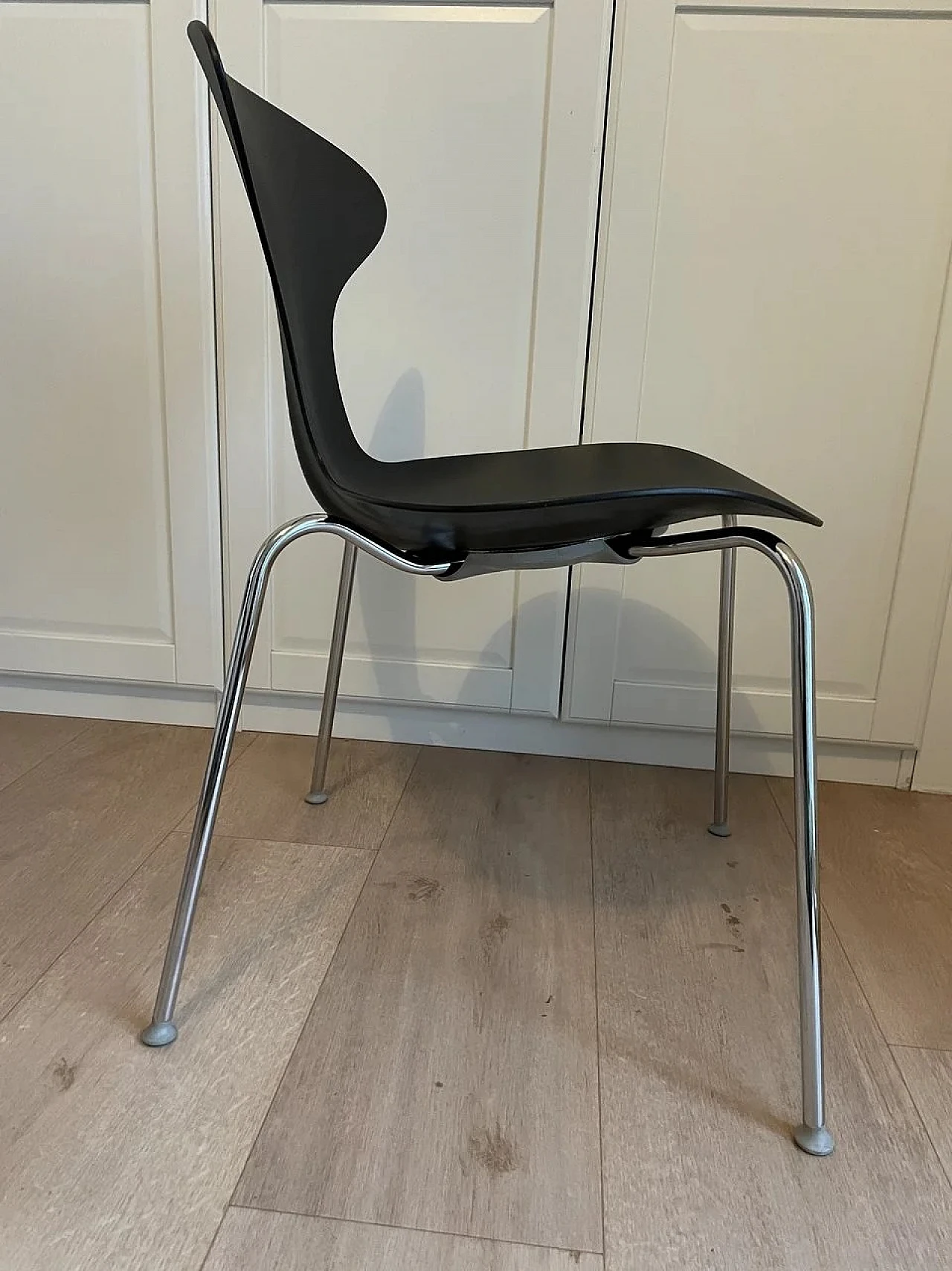 4 Orbit stackable chairs by Lovegrove & Bernhardt for Danerka, 2000s 10