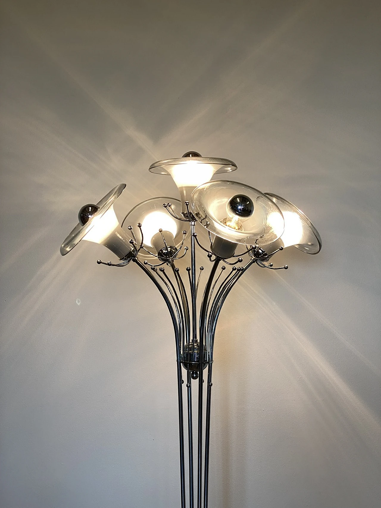 Floor lamp in steel and glass in the style of Carlo Nason, 1970s 14