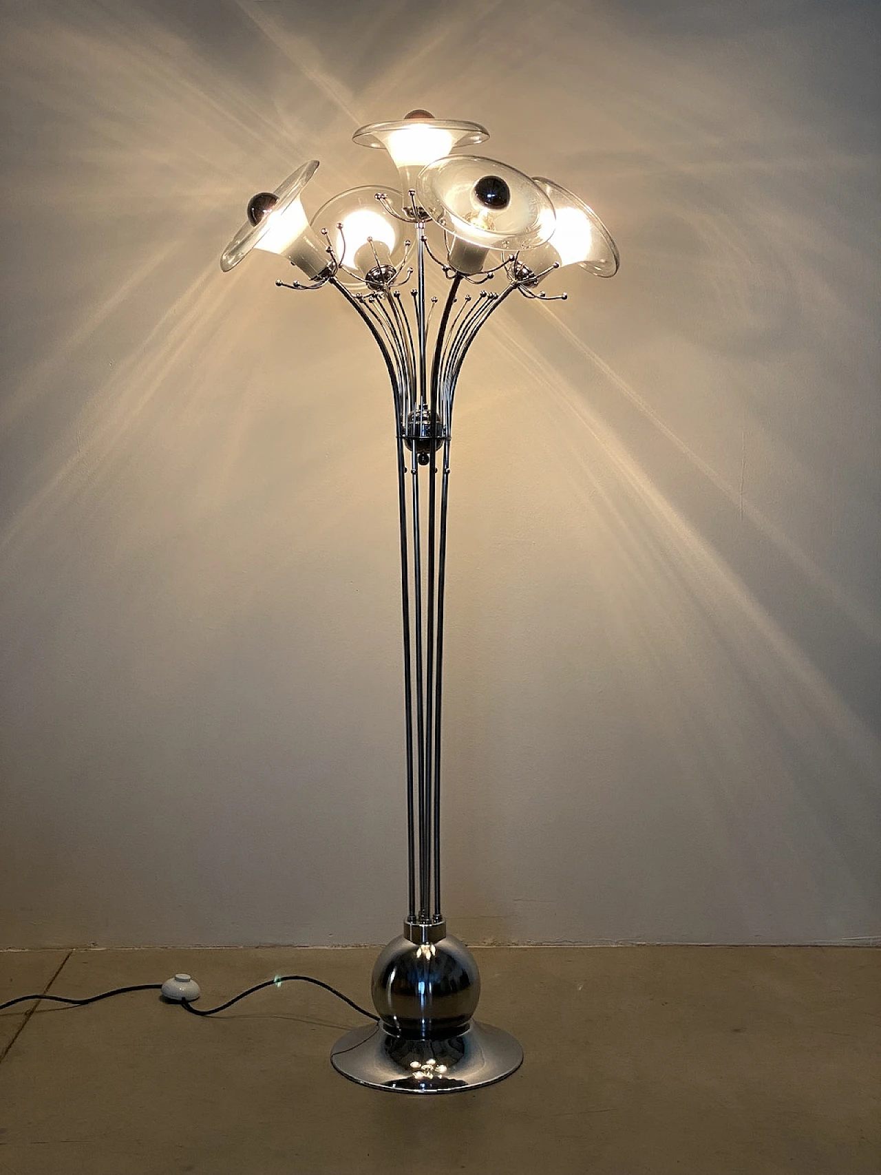 Floor lamp in steel and glass in the style of Carlo Nason, 1970s 15