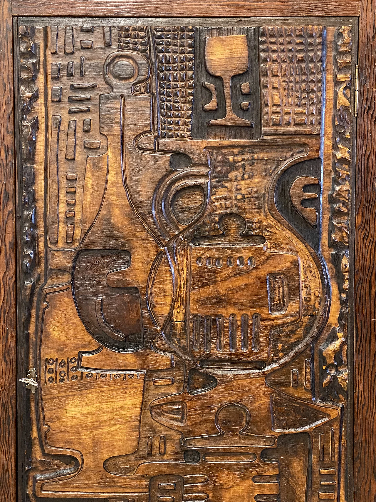 Pine wood bar cabinet carved in bas-relief by V. Cerrato, 1960s 4