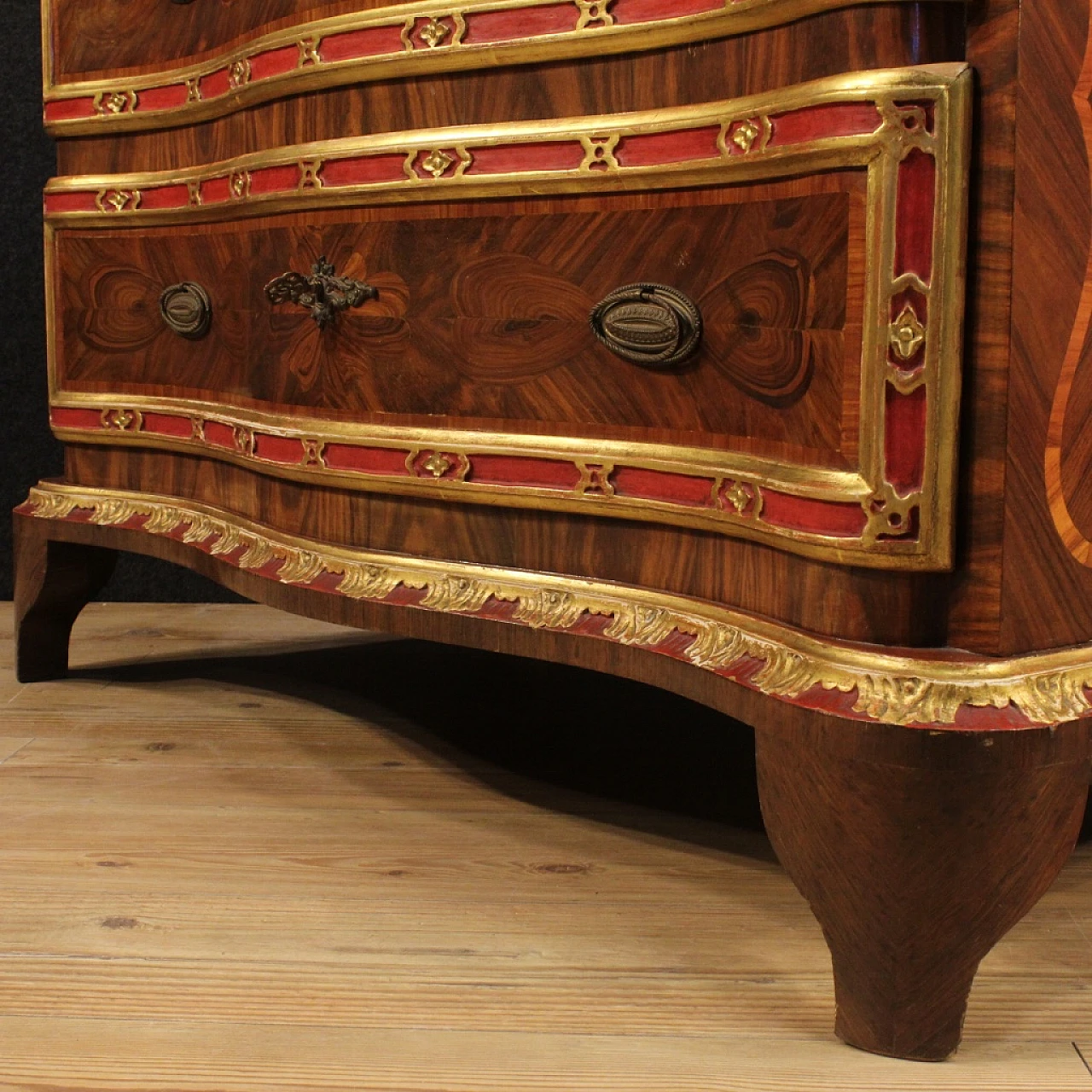Genoese inlaid, lacquered and gilded wood dresser 14