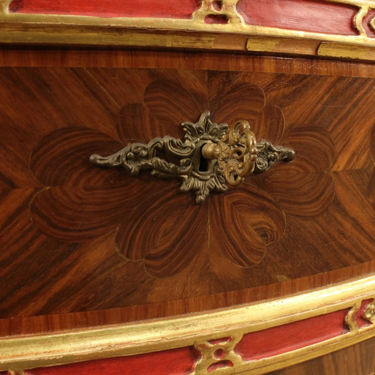Genoese inlaid, lacquered and gilded wood dresser 15