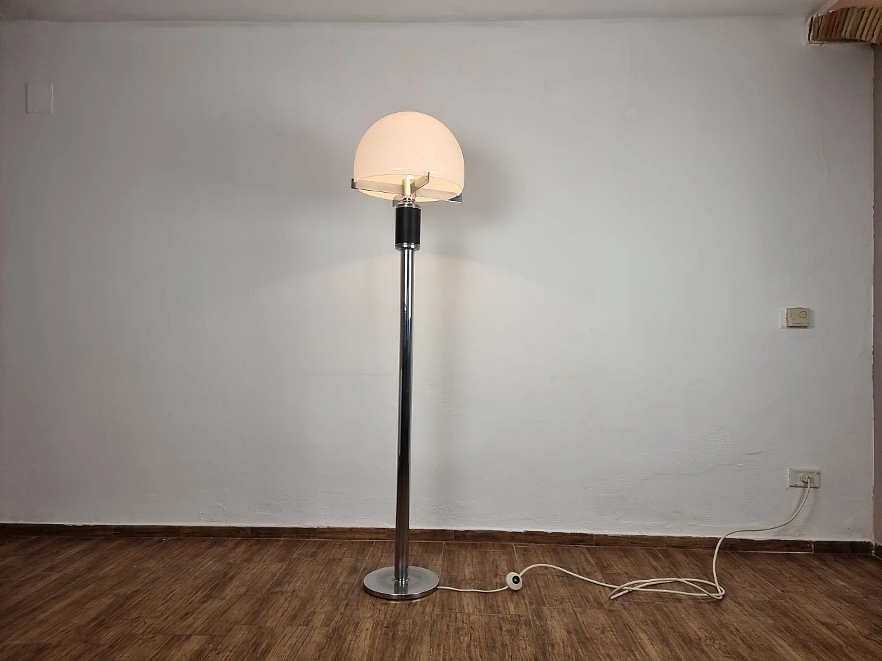 Chrome and glass mushroom floor lamp, 1960s 1