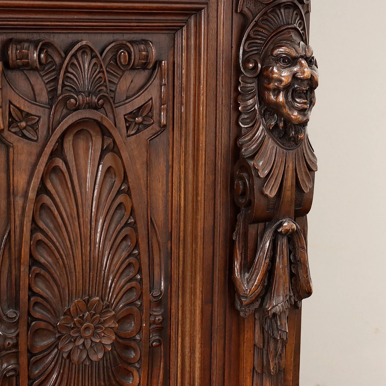 Carved walnut bookcase with leaded glass doors, 19th century 5