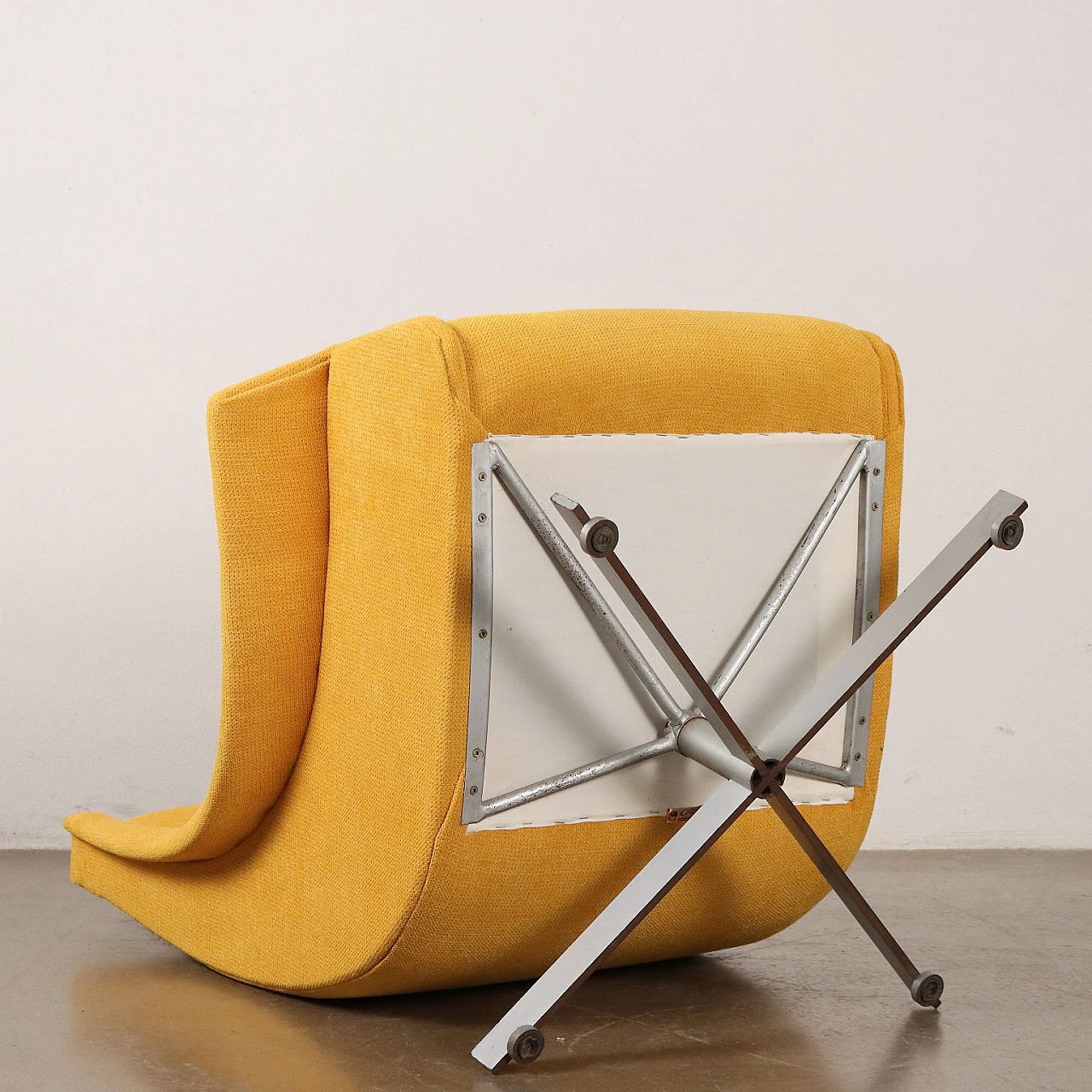 Yellow fabric swivel armchair with metal base, 1960s 9