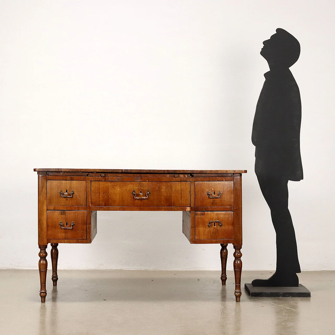 Scrivania in noce con 5 cassetti e interni in abete, '800 2