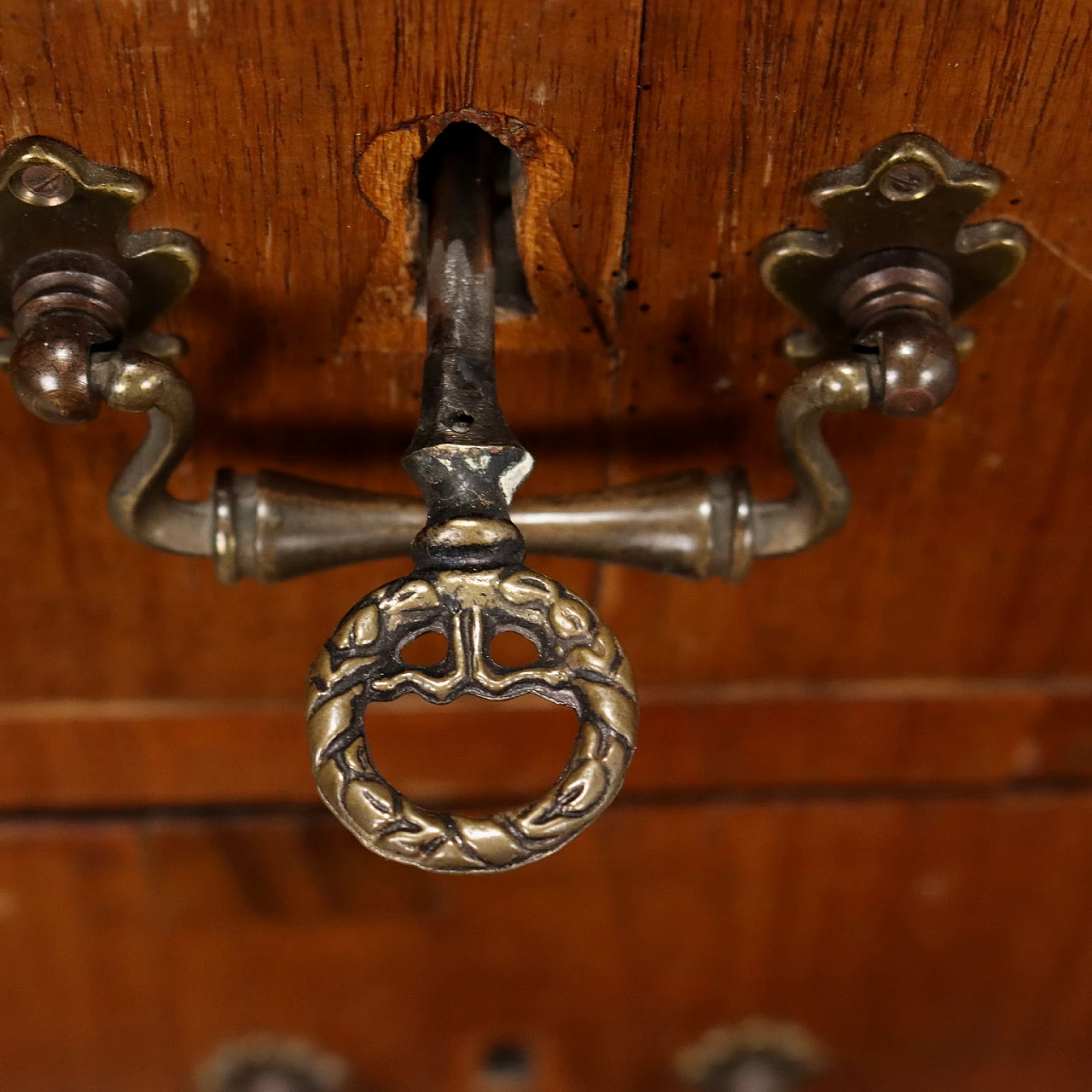 Scrivania in noce con 5 cassetti e interni in abete, '800 7