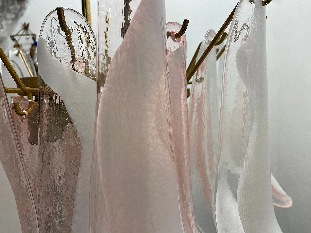 Pink and white Murano glass chandelier, 1970s 5