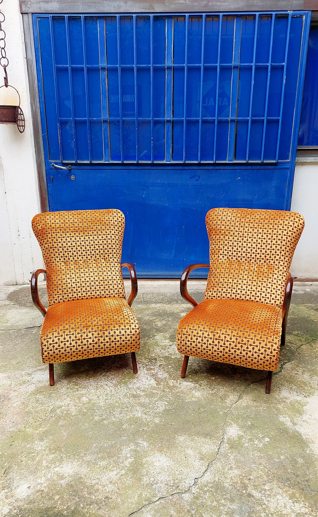 Pair of Art Deco armchairs in bent beech and velvet, 1940s 3