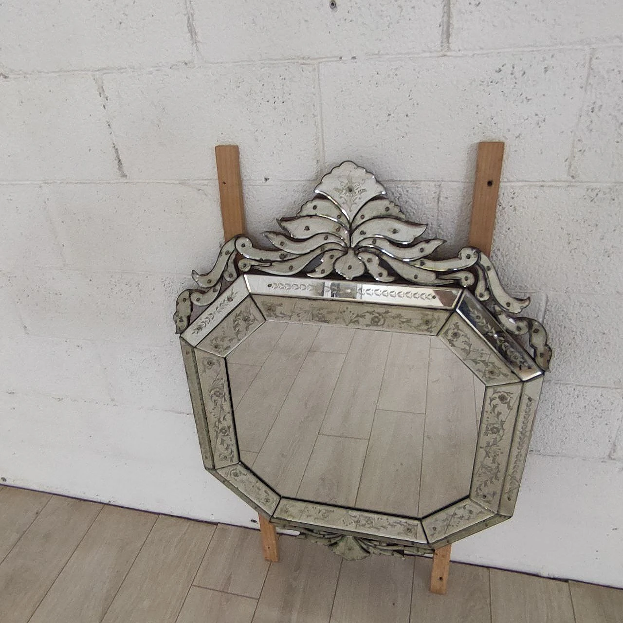Octagonal mirror with decorated mirrored glass frame, 1950s 4