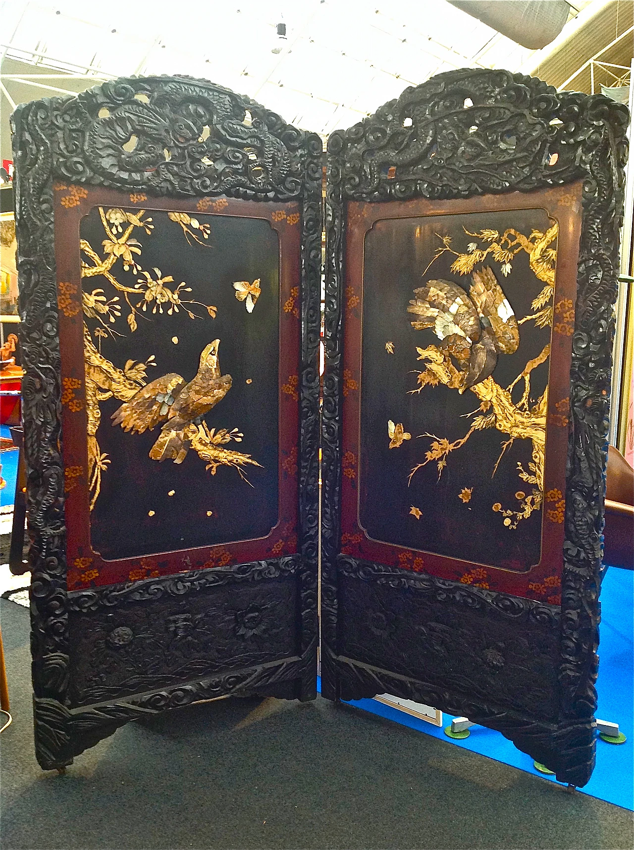 Chinese lacquer, carved wood and mother-of-pearl screen, 19th century 13