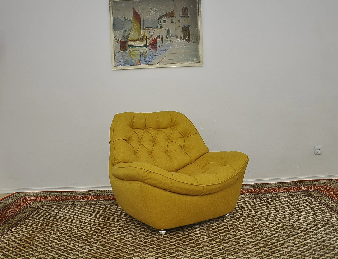 Yellow quilted armchair with chromed metal feet, 1960s 2