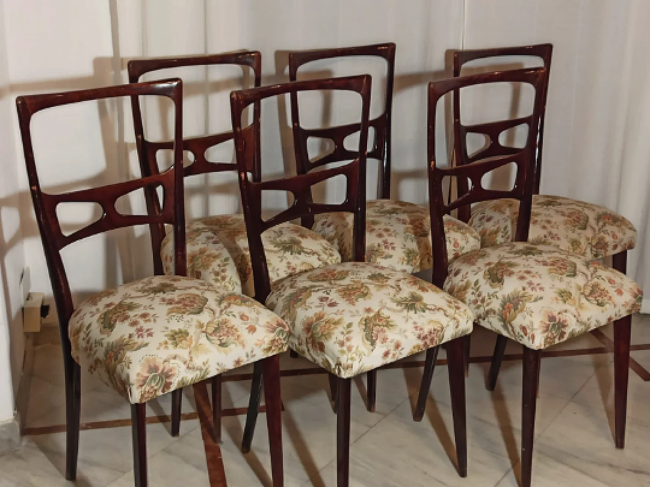6 Mahogany and floral fabric chairs by Paolo Buffa, 1950s 3