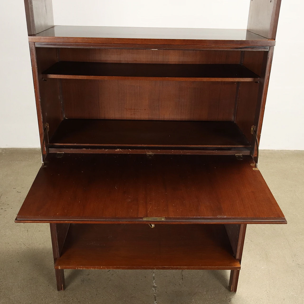 Libreria in legno impiallacciato noce tanganica tinto, anni '60 5