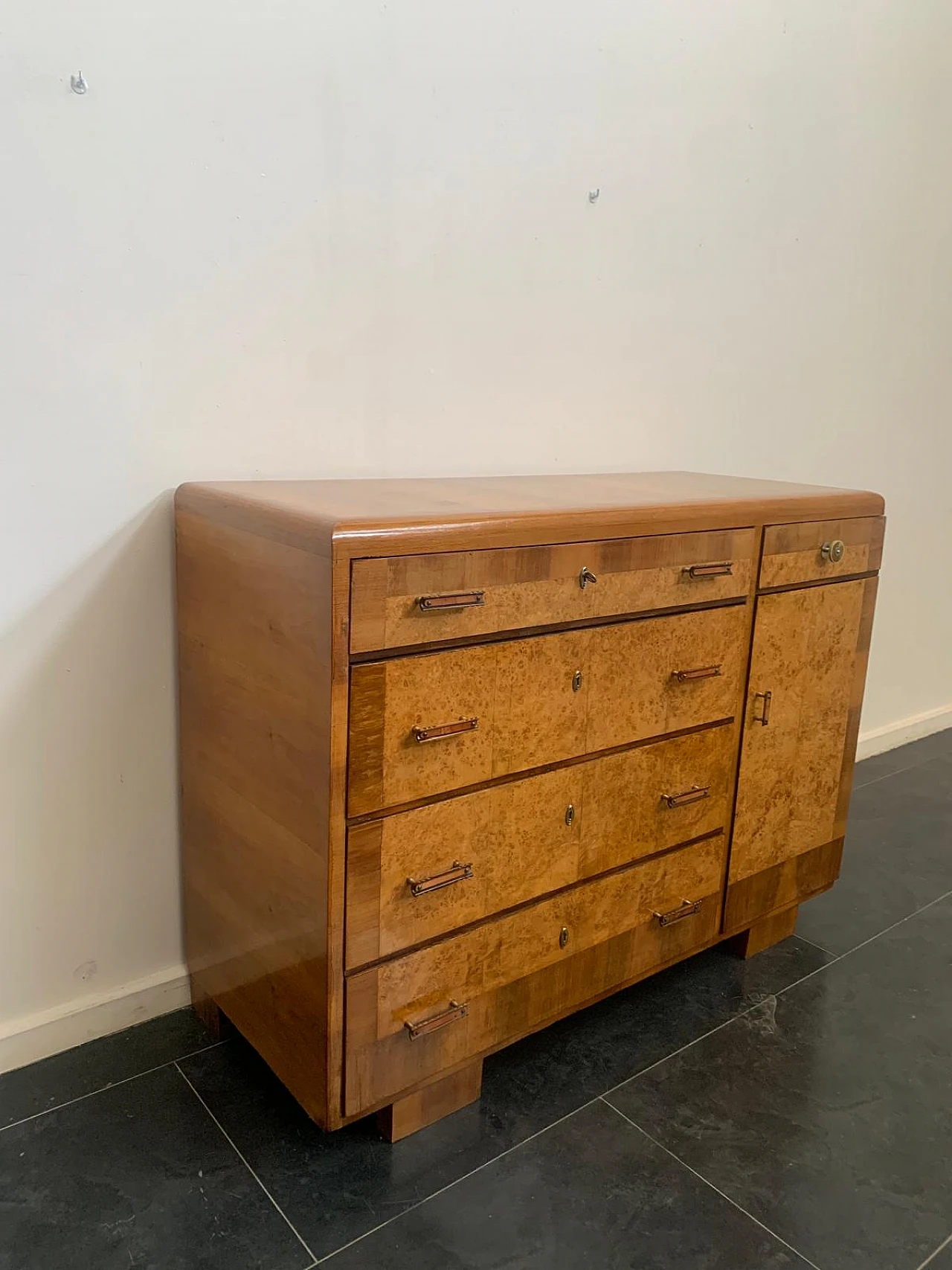 Chest of drawers in blond walnut and tuja burl with mirror, 1930s 11