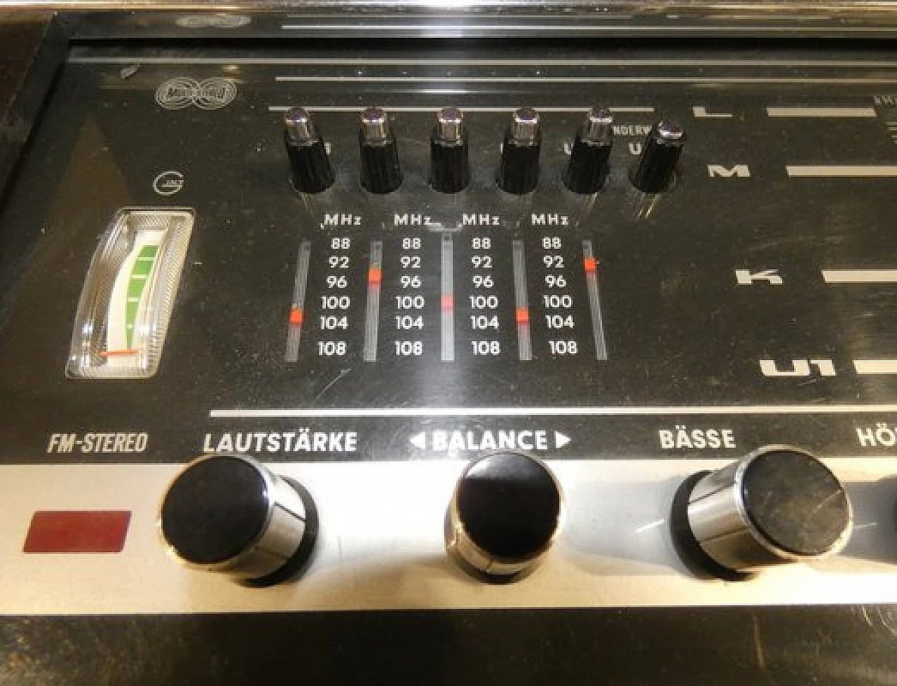 Rossini 2 Alltransistor radio cabinet with turntable by Grundig, 1968 11