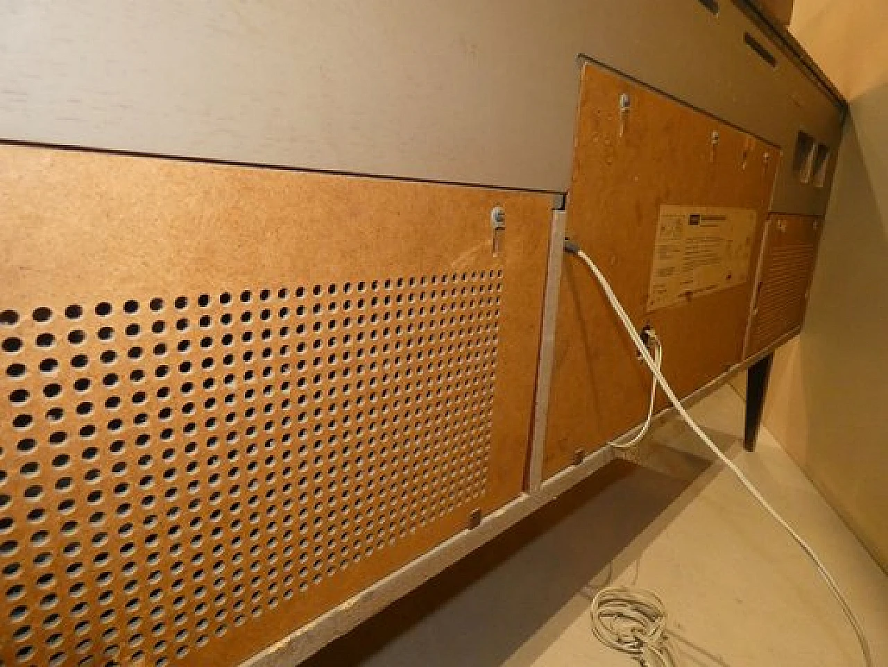 Rossini 2 Alltransistor radio cabinet with turntable by Grundig, 1968 18