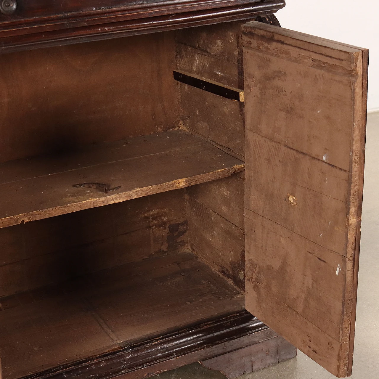 Walnut cupboard with flap door and drawer, 19th century 10