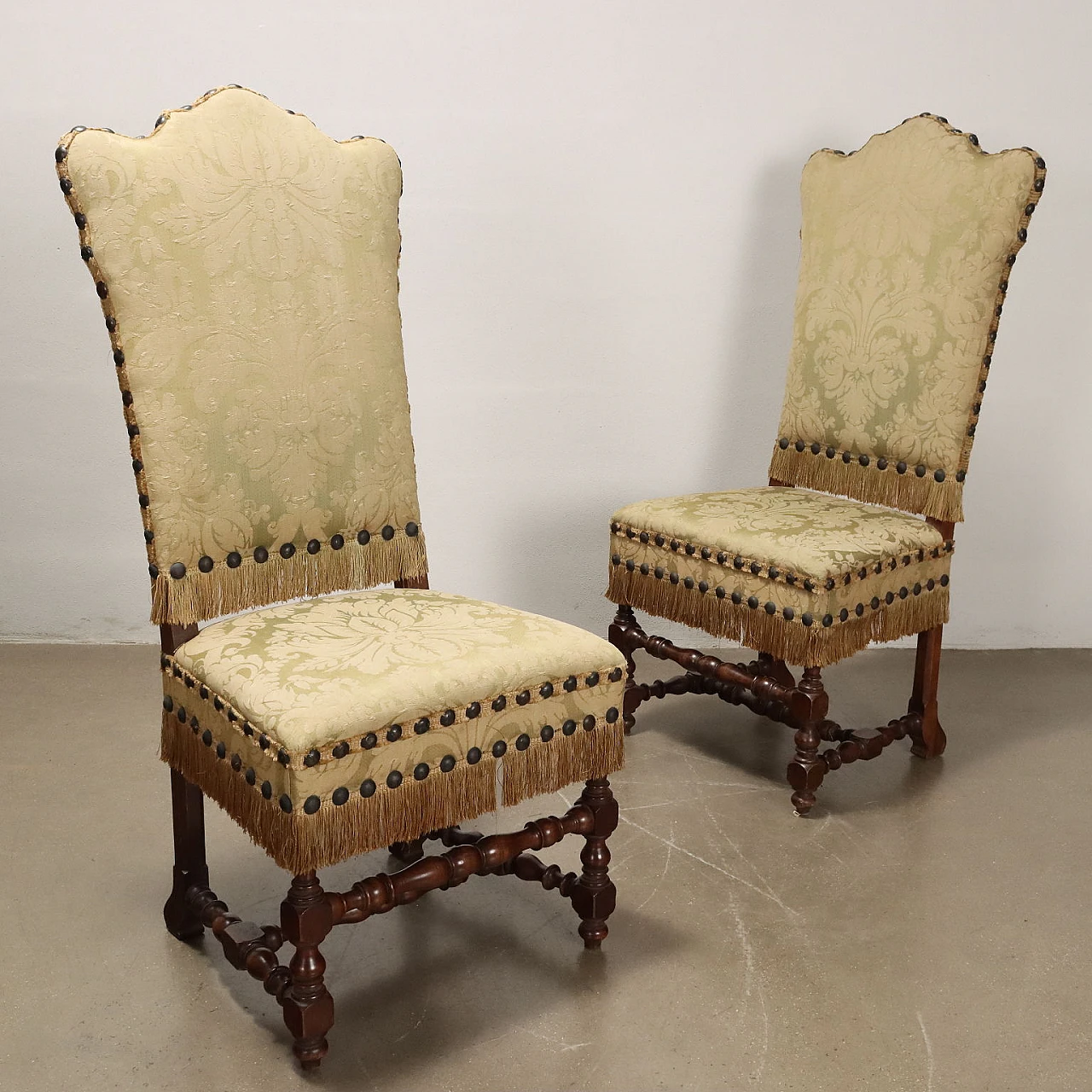 4 Wooden chairs with bobbin legs and brocade fabric, 19th century 3