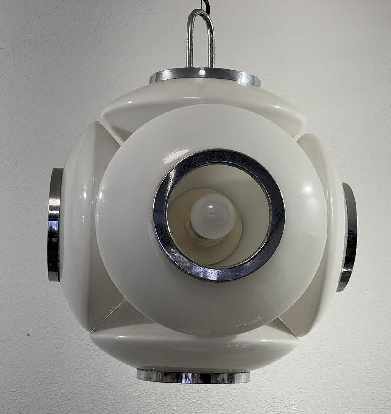 Lampadario Space Age in vetro e acciaio di VeArt, anni '70 6