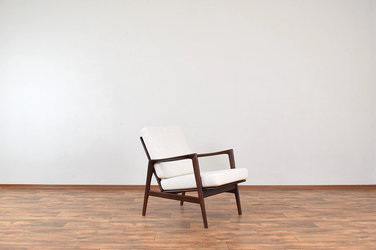 Pair of Stefan armchairs by Swarzędzka Fabryka Mebli, 1960s 5