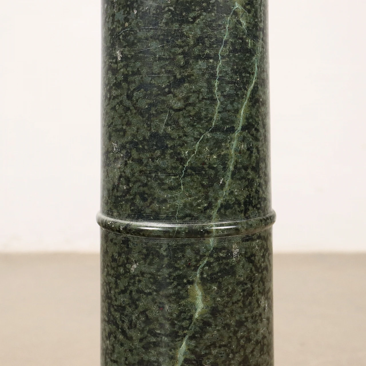Serpentine green marble turned bust column 5