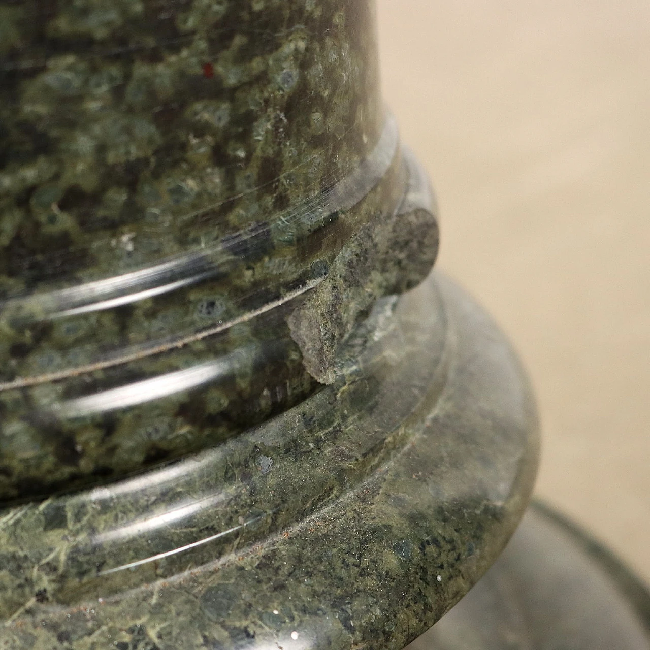 Serpentine green marble turned bust column 6