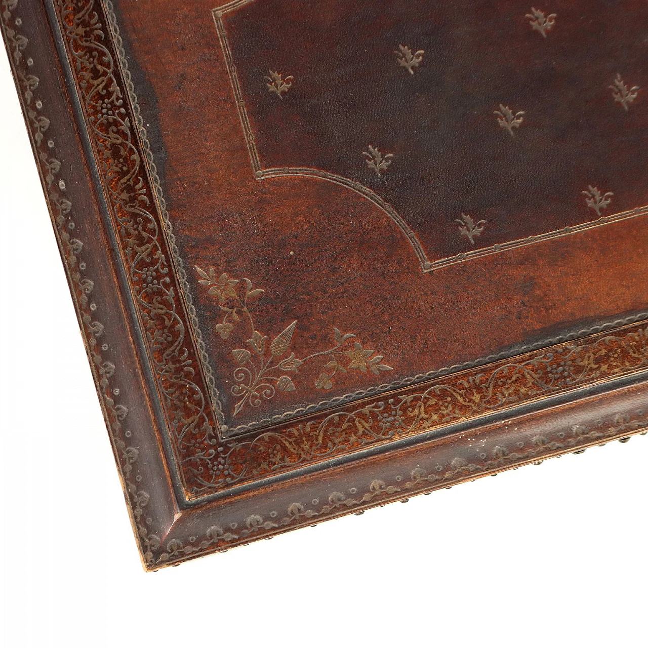 Faux leather paper-covered wooden jewelry box and bronze 6