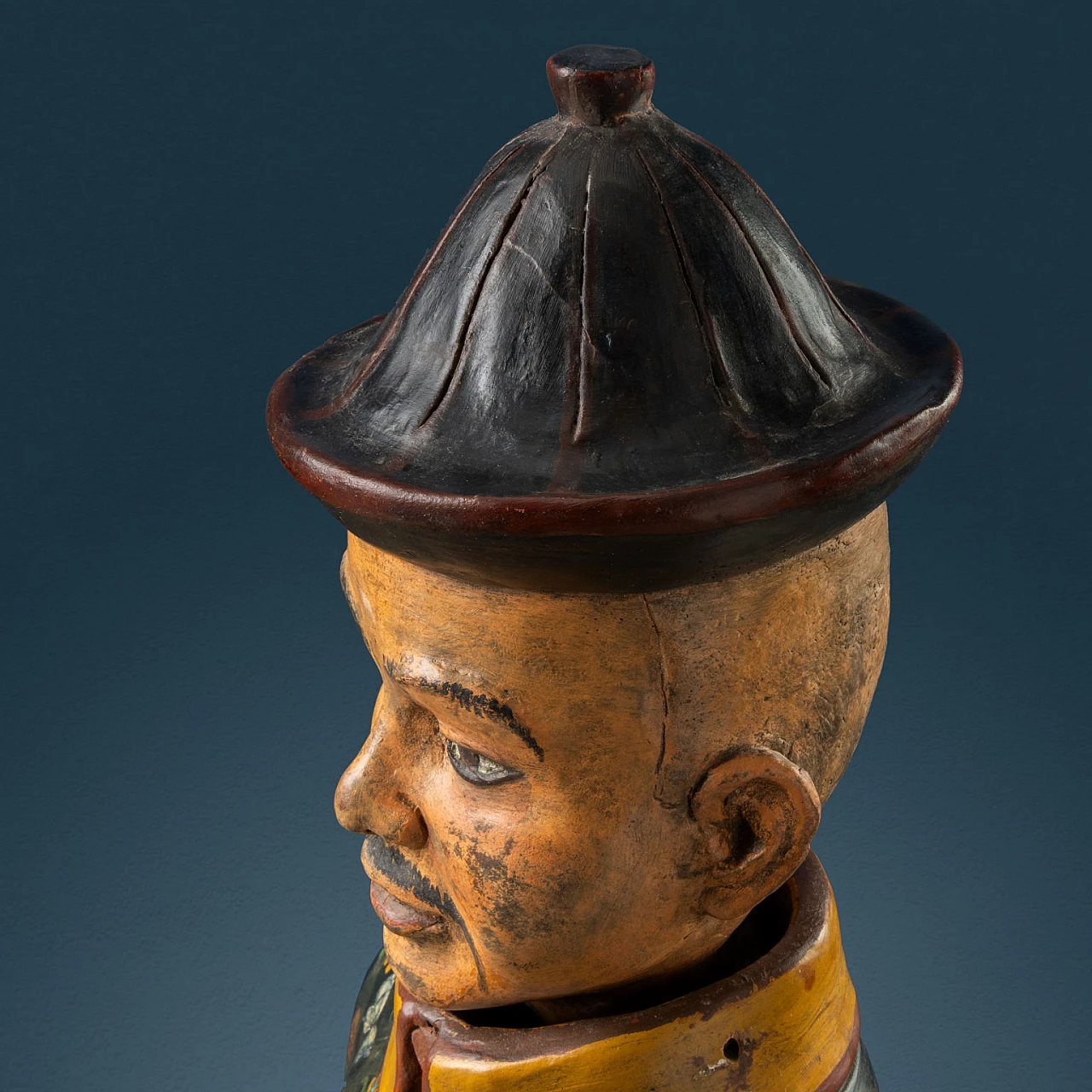 Magot, scultura in terracotta policroma, XIX secolo 7