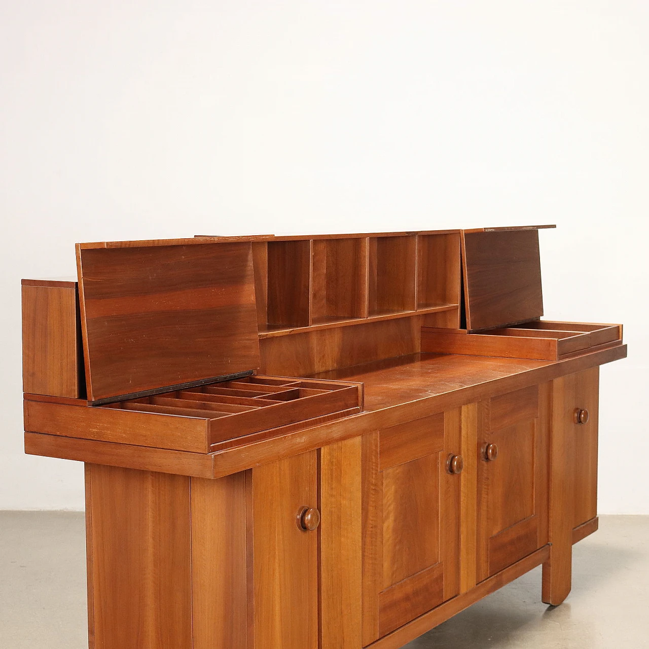 Walnut veneered sideboard by Silvio Coppola for Bernini, 1970s 4