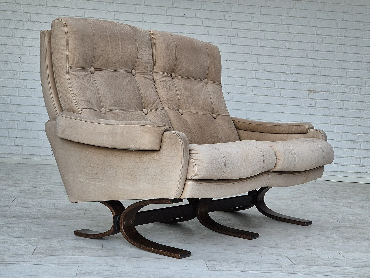 Scandinavian two-seater bent beech and leather sofa, 1970s 1