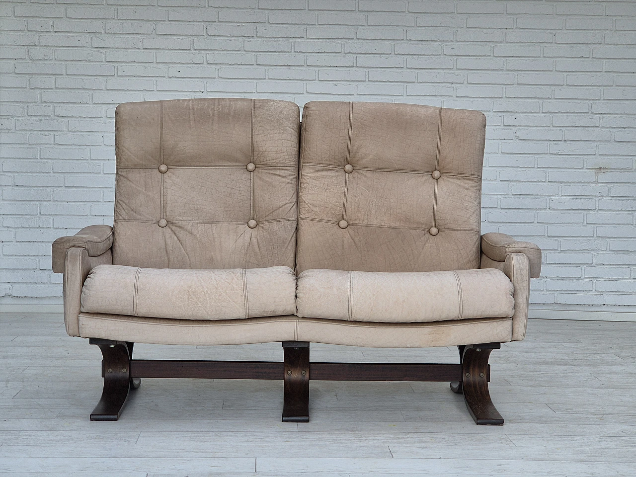 Scandinavian two-seater bent beech and leather sofa, 1970s 2