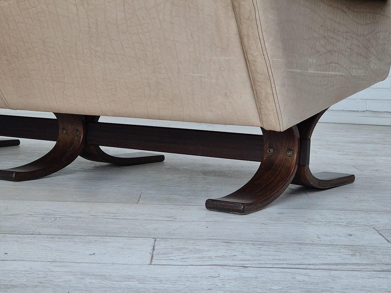 Scandinavian two-seater bent beech and leather sofa, 1970s 9