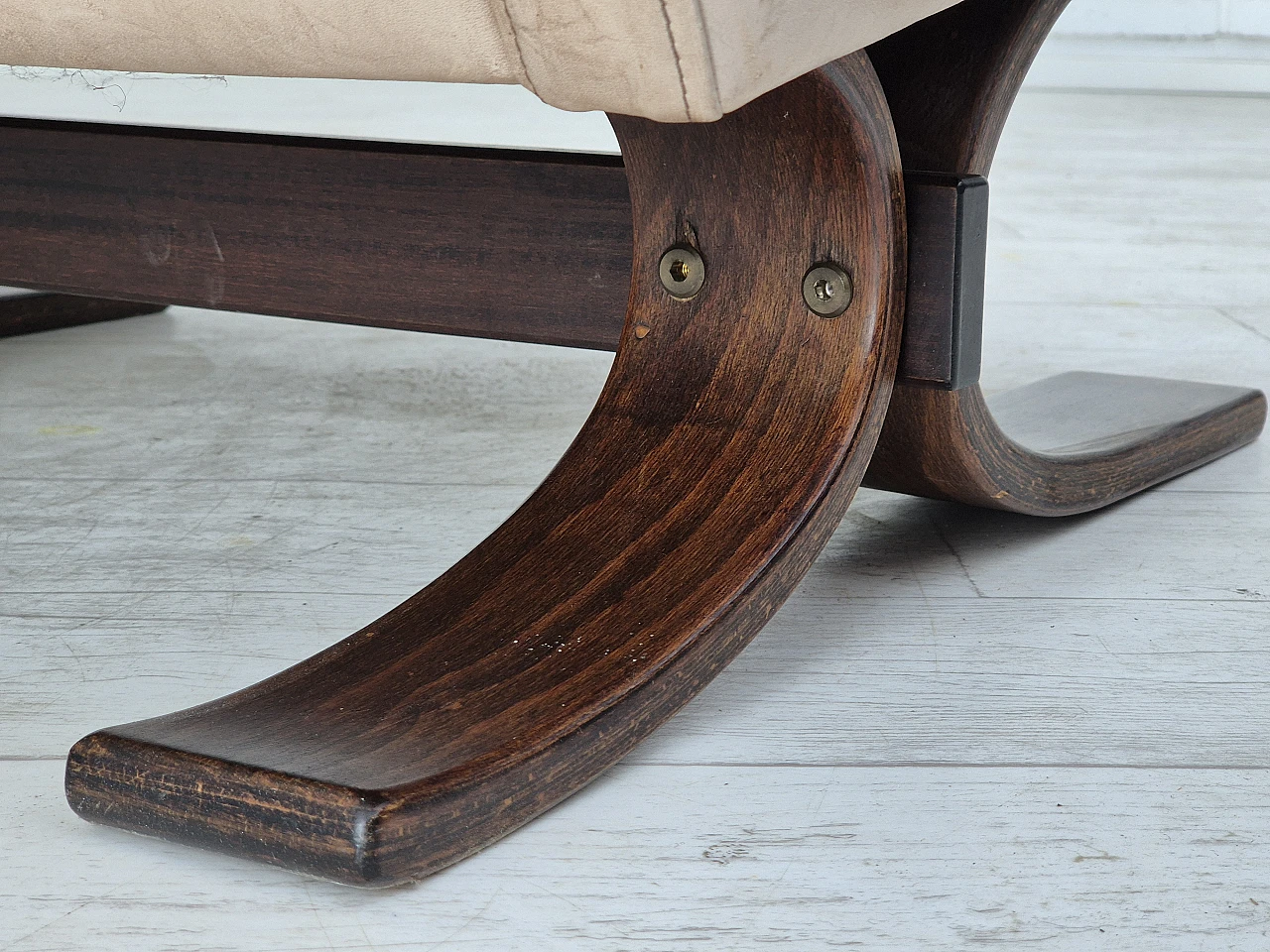 Scandinavian two-seater bent beech and leather sofa, 1970s 10