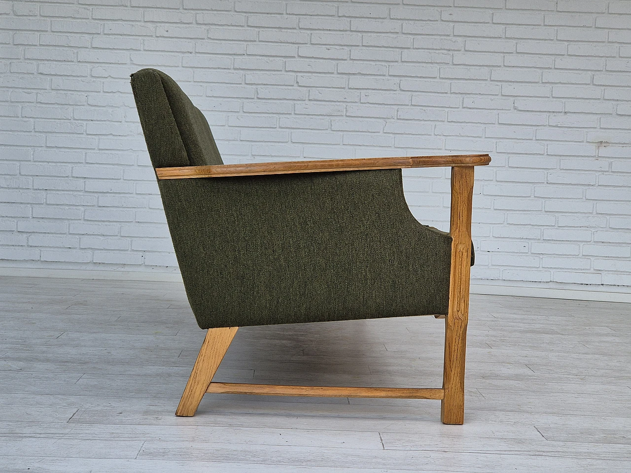 Danish four-seater green wool and oak sofa, 1970s 3