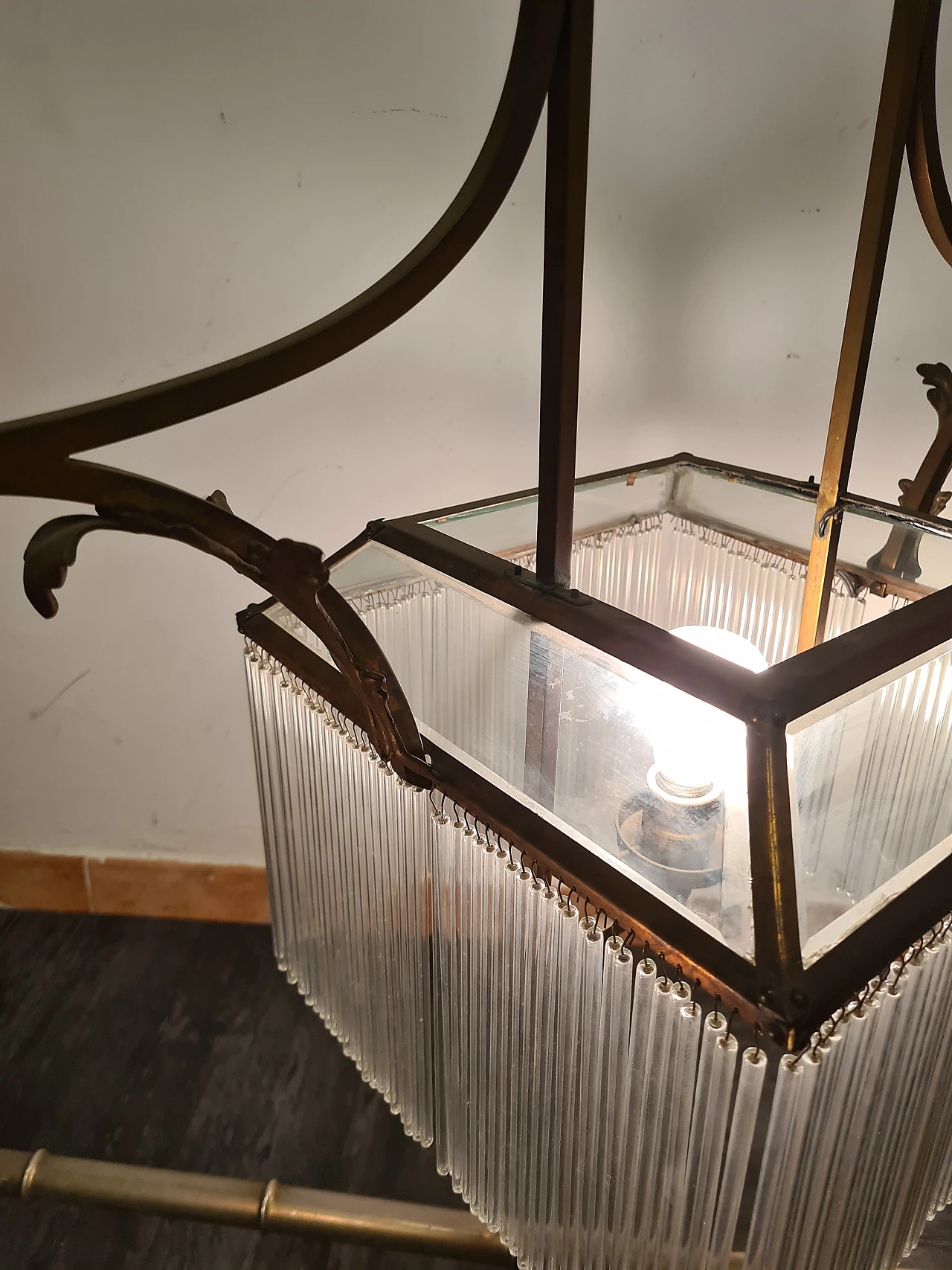 Lampadario Liberty in bronzo e vetro, anni '30 5