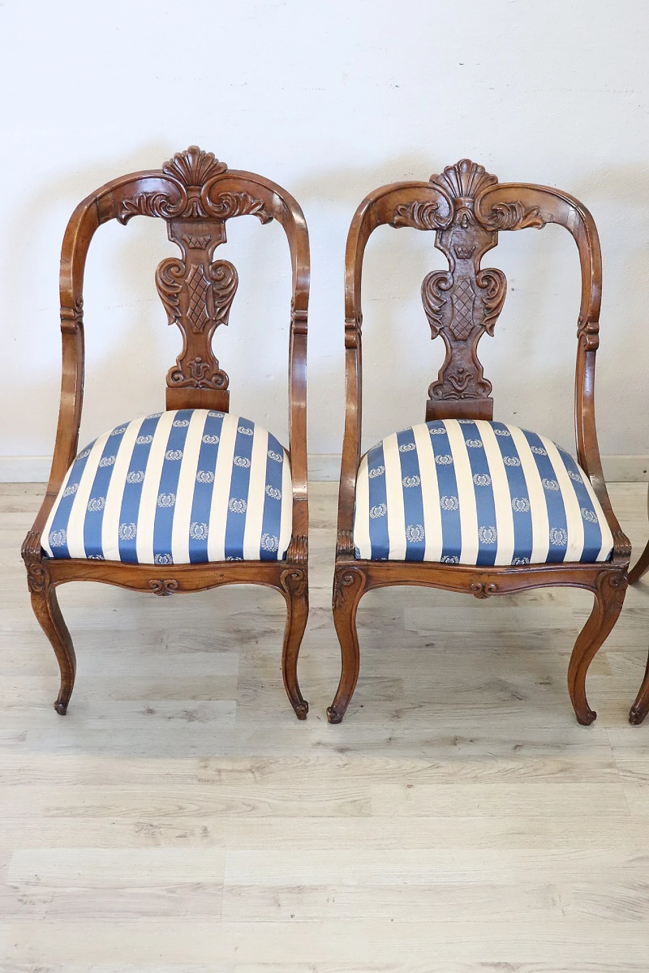 4 Solid walnut Charles X chairs, 19th century 3