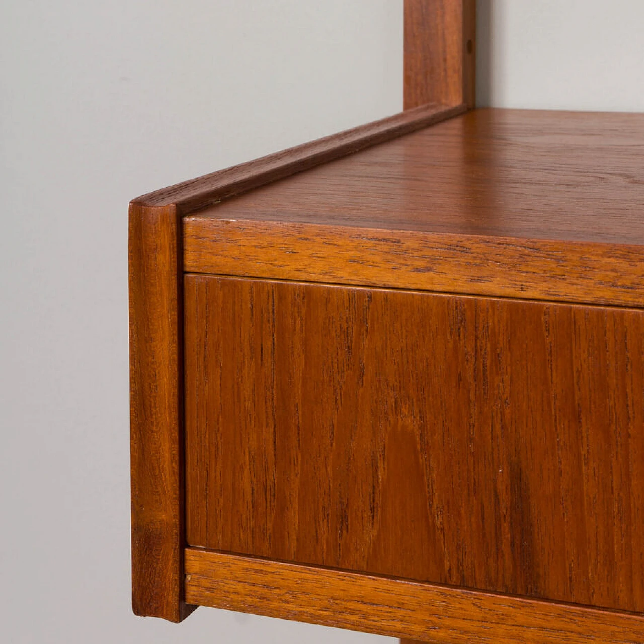 Libreria danese in teak con scomparto per dischi in vinile, anni '60 20