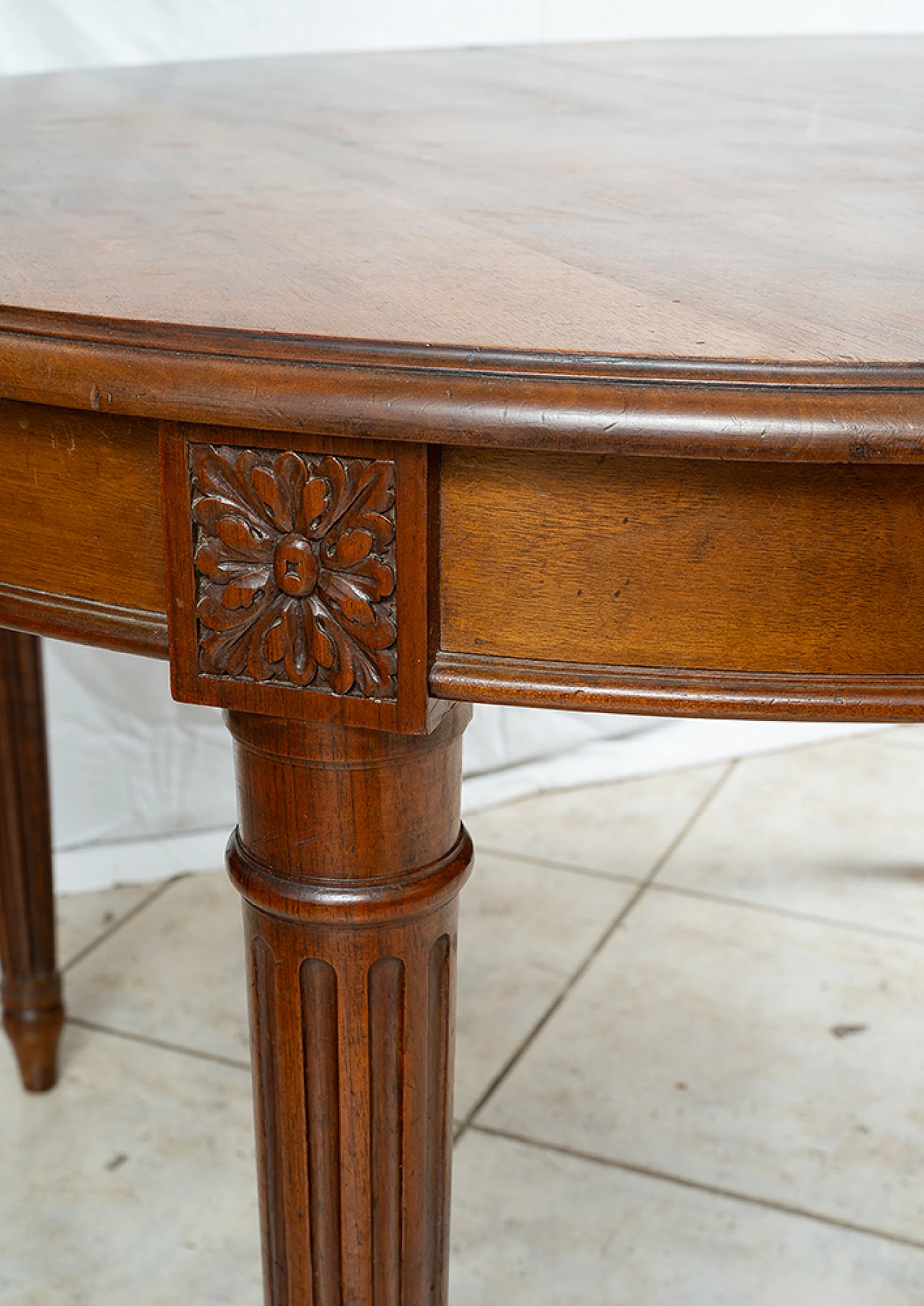 Oval Napoleon III solid walnut table, 19th century 3