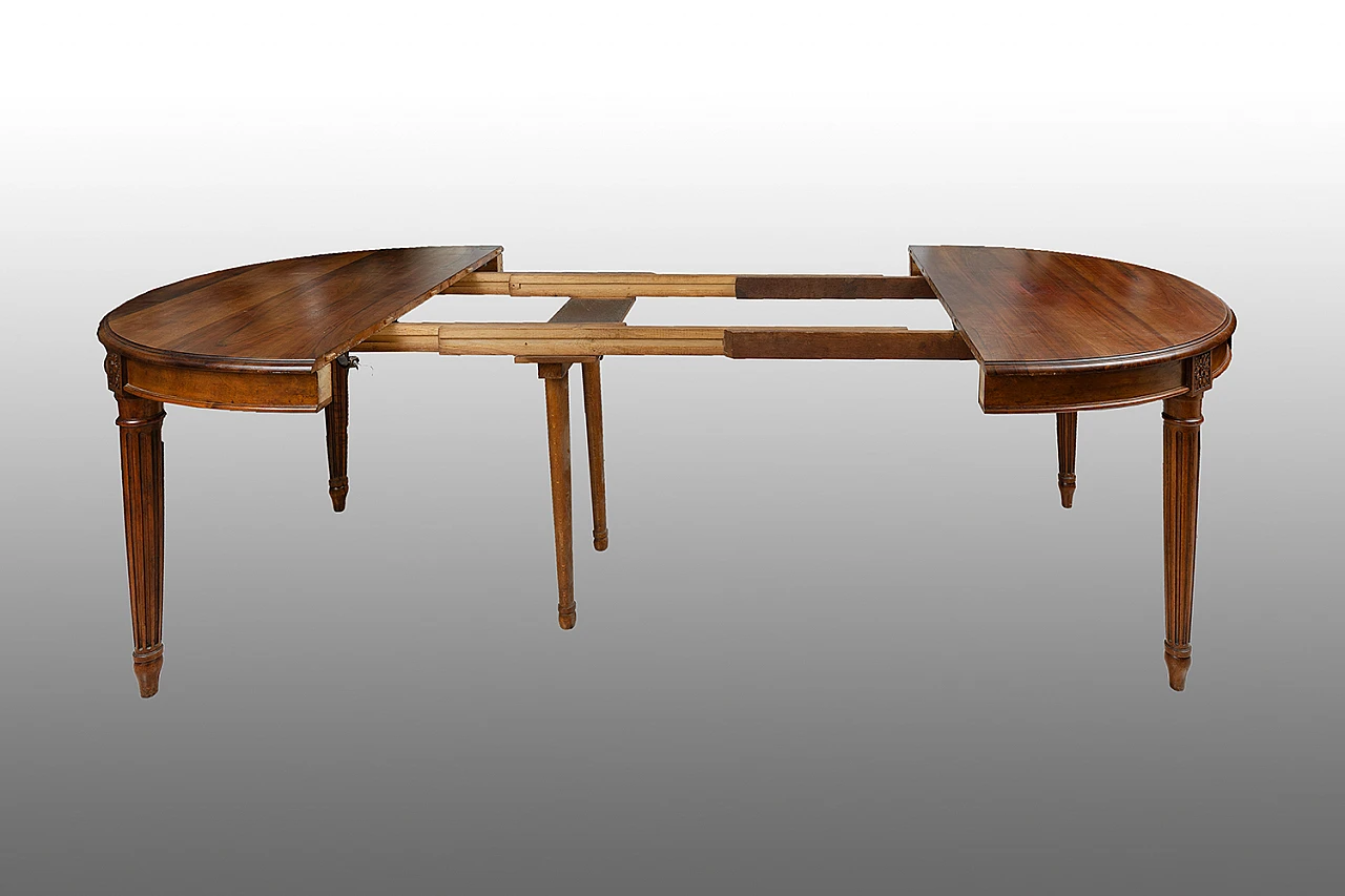 Oval Napoleon III solid walnut table, 19th century 4