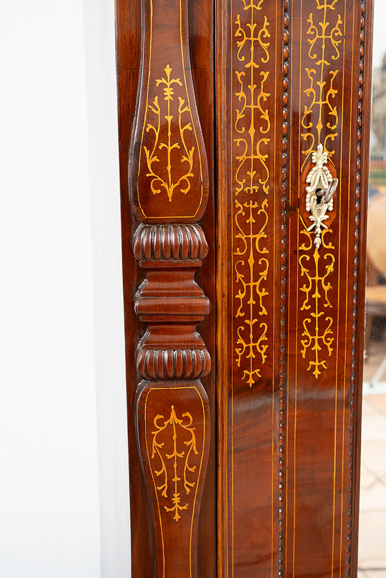 Armadio in mogano e acero con specchio e due cassetti, '800 4