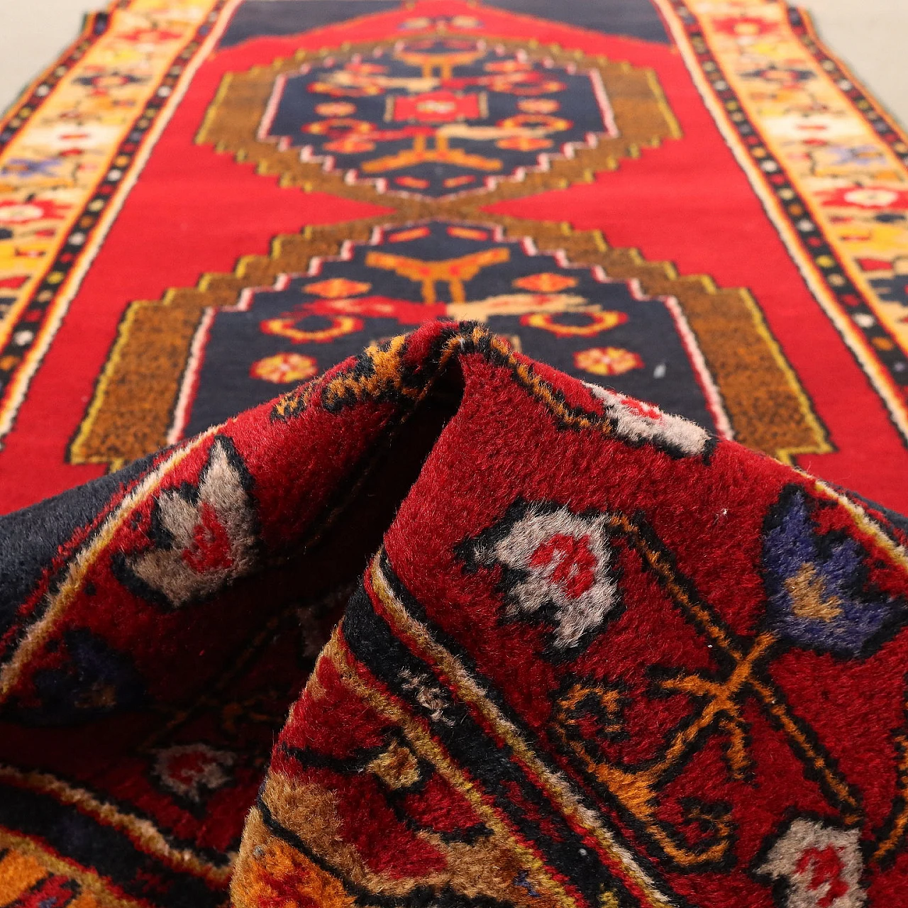 Ismirne red cotton and wool rug 10